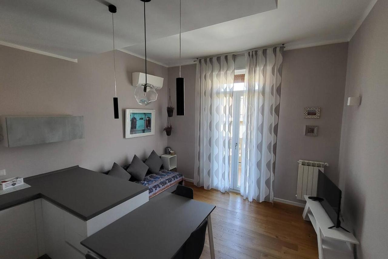 Central And Cosy Apartament Bologna Eksteriør billede